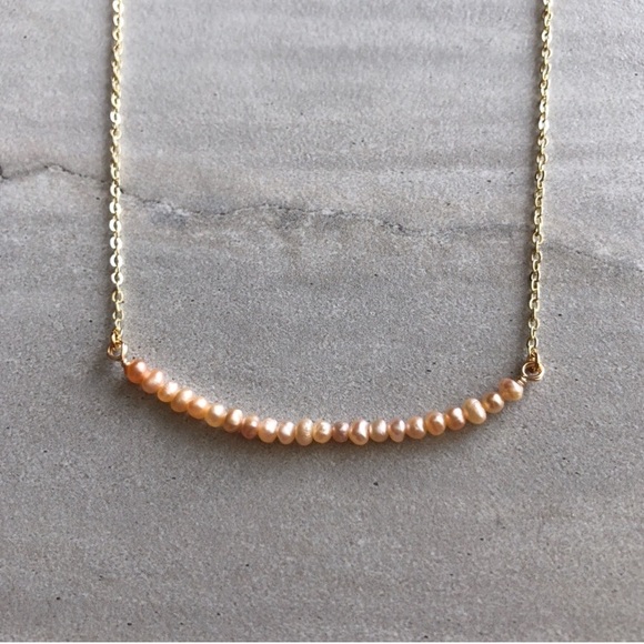 14k Gold Freshwater Pearl Bar Necklace - Picture 6 of 8